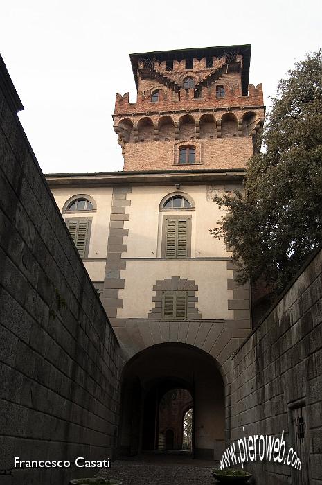 016 Vista del cortile interno.jpg